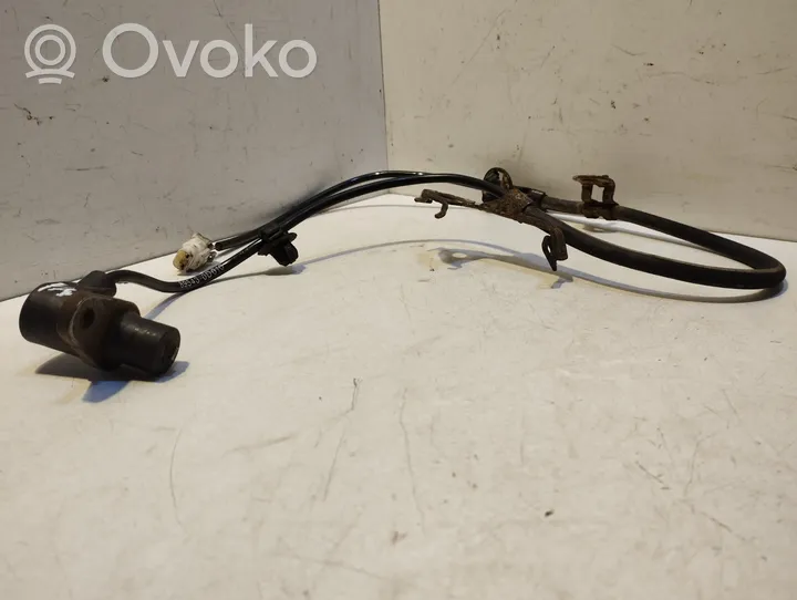 Toyota Yaris Czujnik prędkości obrotowej koła ABS 2581933010