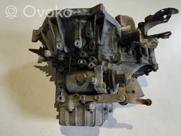 Toyota Yaris Manual 5 speed gearbox 311150D030