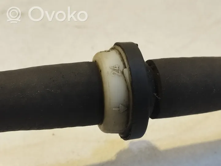 Volvo S80 Tuyau sous vide 3524376