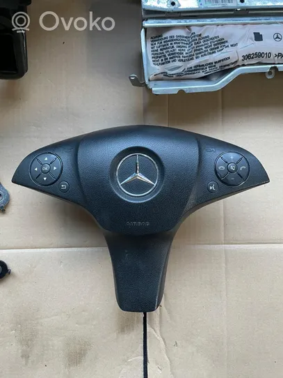 Mercedes-Benz C AMG W204 Tableau de bord 