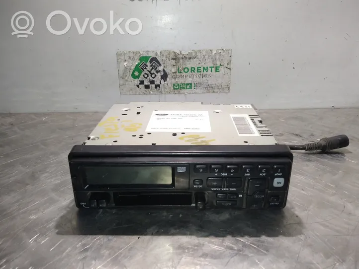 Ford Fiesta Panel / Radioodtwarzacz CD/DVD/GPS A93BX18K876XA