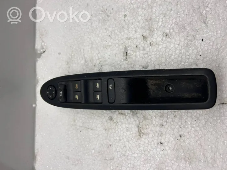 Citroen C4 II Sähkötoimisen ikkunan ohjauskytkin 96669830ZD