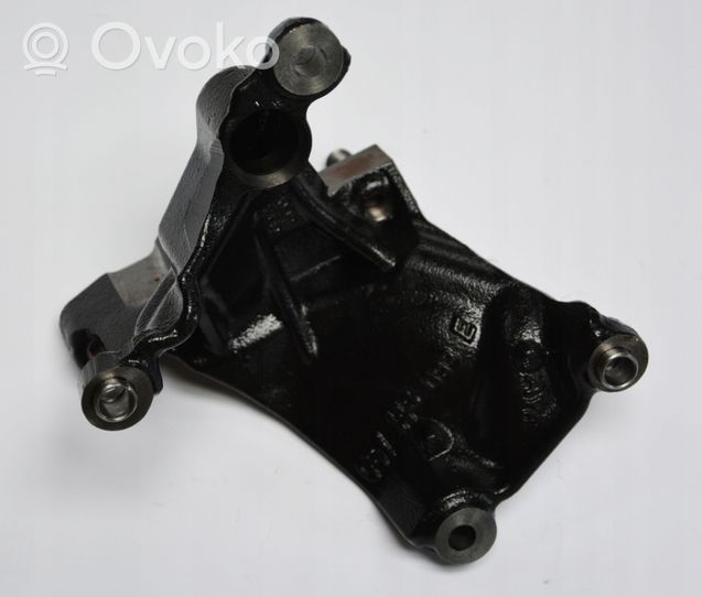 Audi A8 S8 D5 Altra parte del motore 057145093E