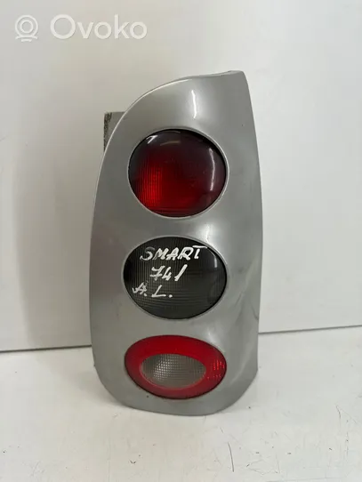 Smart ForTwo I Lampa tylna 253042R