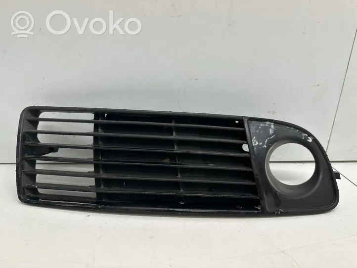 Audi A6 S6 C5 4B Front bumper lower grill 4B0807682H