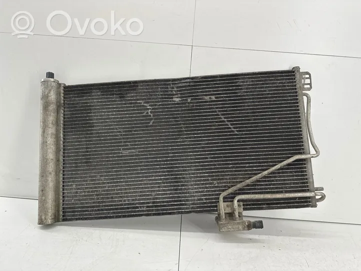 Mercedes-Benz C W203 Radiateur condenseur de climatisation A2035000054