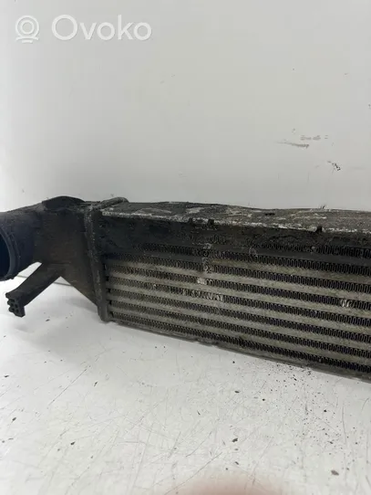 Mercedes-Benz C W203 Radiatore intercooler A2035000600