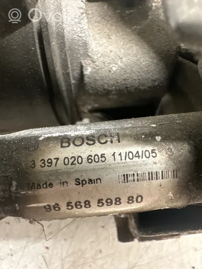 Peugeot 407 Mechanizm i silniczek wycieraczek szyby przedniej / czołowej 9656859880