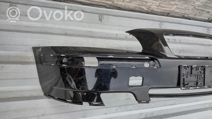 Volvo V70 Передний бампер 08693340
