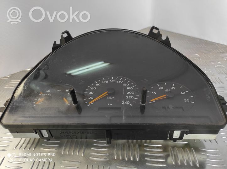 Mercedes-Benz Sprinter W901 W902 W903 W904 Compteur de vitesse tableau de bord 3319210087