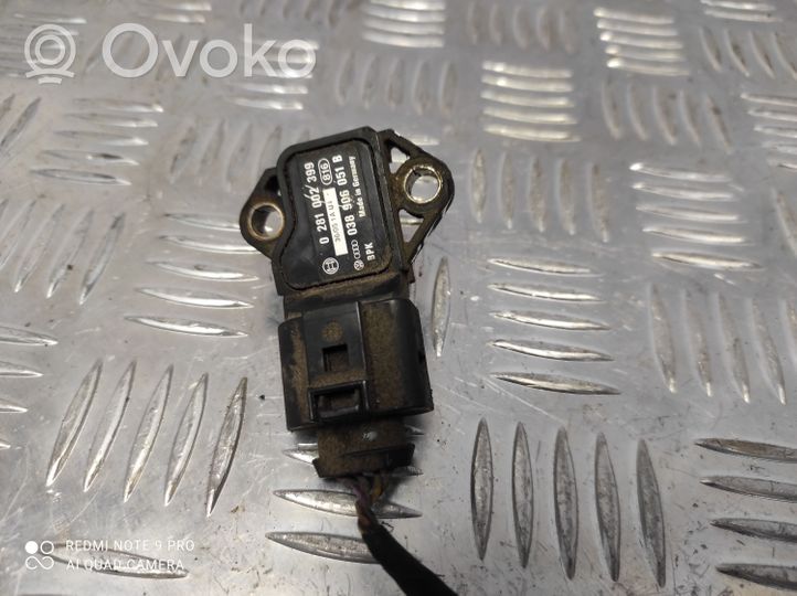 Volkswagen Jetta V Gaisa spiediena sensors 0281002399