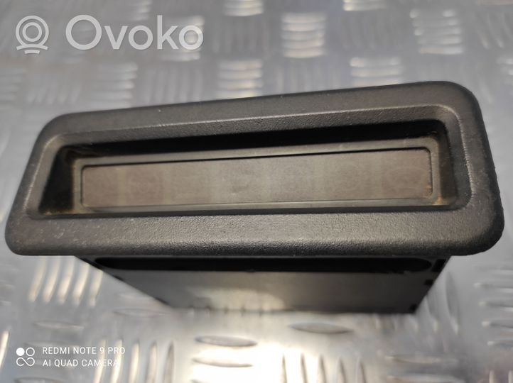 Opel Kadett E Monitori/näyttö/pieni näyttö 90240511