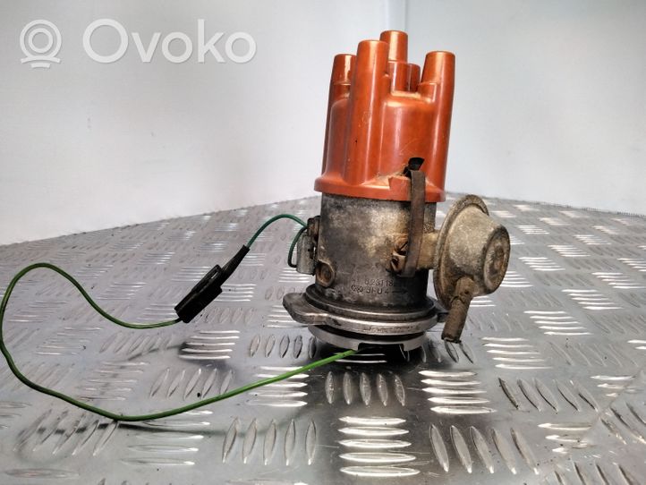 Opel Ascona C Spark distributor 0231186028