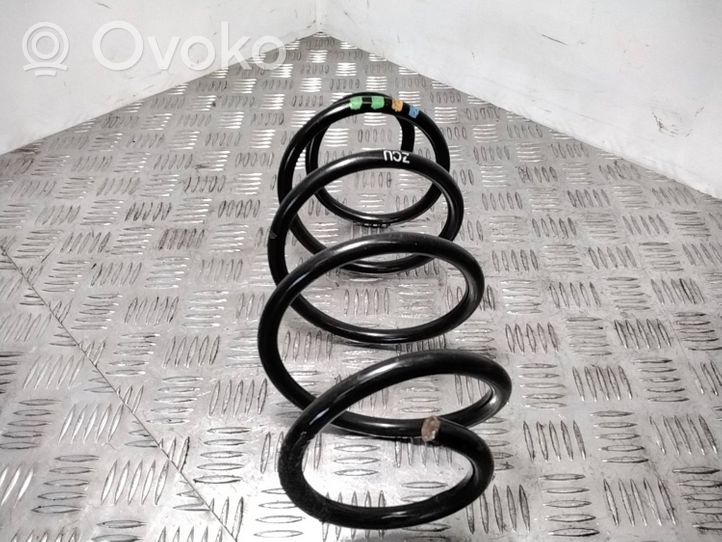 Volkswagen Jetta VI Front coil spring 