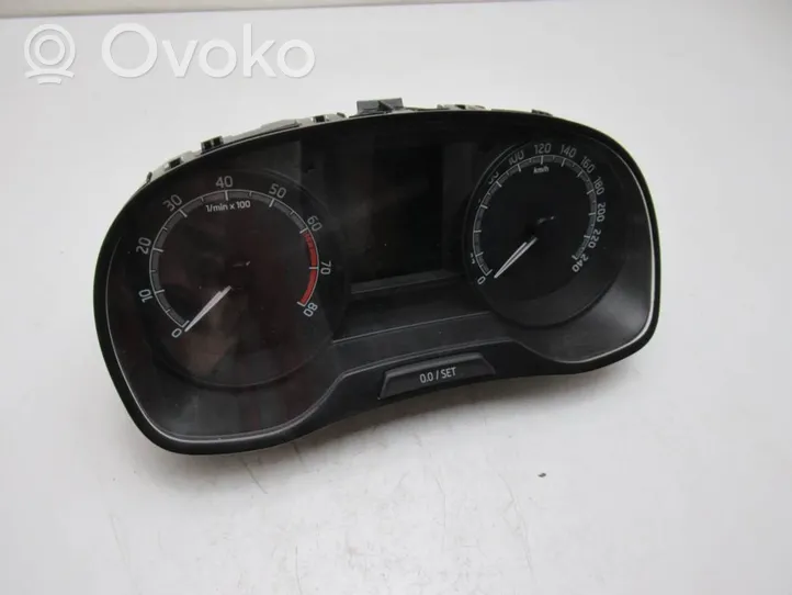 Skoda Fabia Mk3 (NJ) Compteur de vitesse tableau de bord 6V0920700D