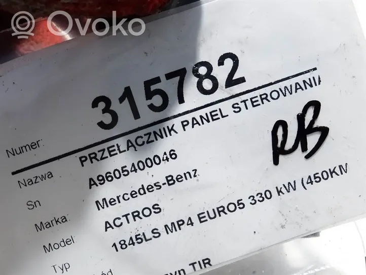 Mercedes-Benz Actros Inne przełączniki i przyciski A9605400046