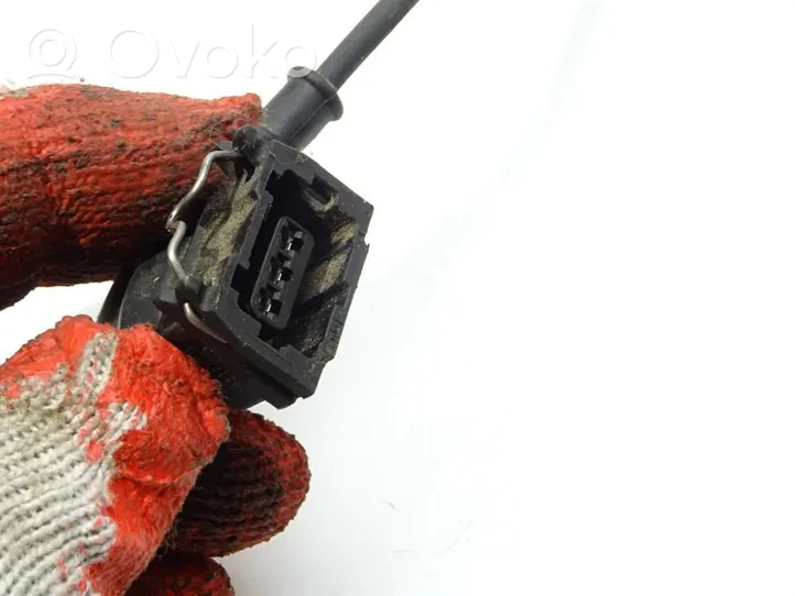 BMW 5 E39 Camshaft position sensor 