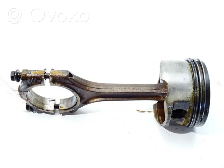 Audi A8 S8 D2 4D Piston with connecting rod AVP