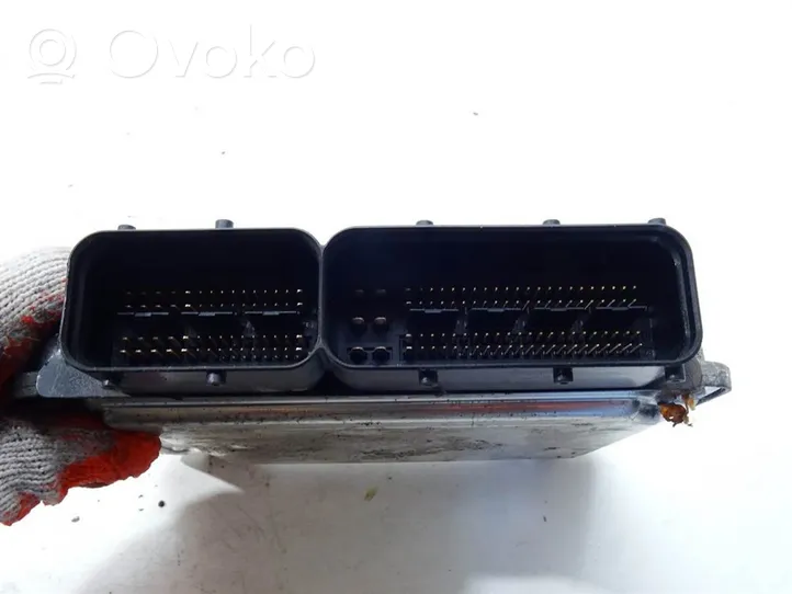 Skoda Octavia Mk2 (1Z) Unité de commande, module ECU de moteur 03G906021CB