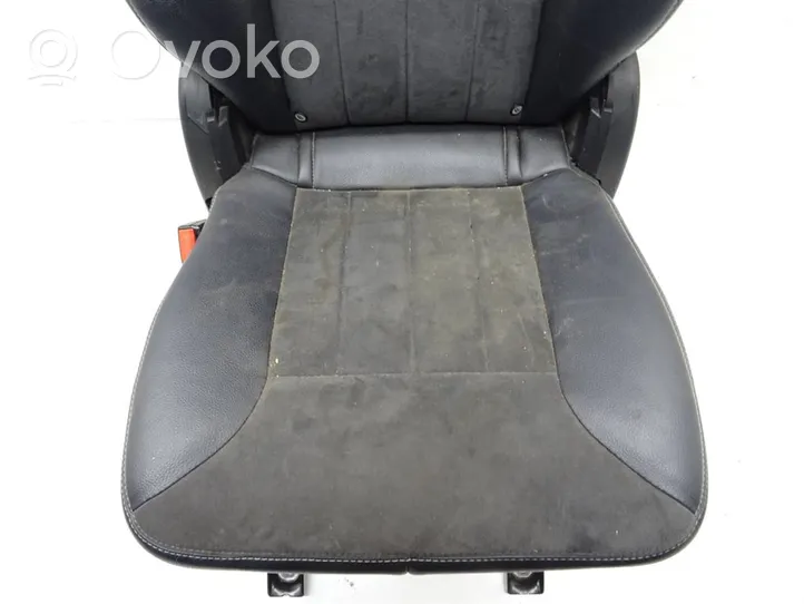 Mercedes-Benz R W251 Rear seat 