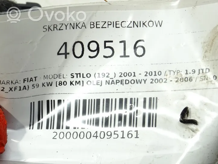 Fiat Stilo Skrzynka bezpieczników / Komplet 46797600