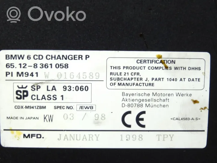 BMW 7 E38 Changeur CD / DVD 8361058