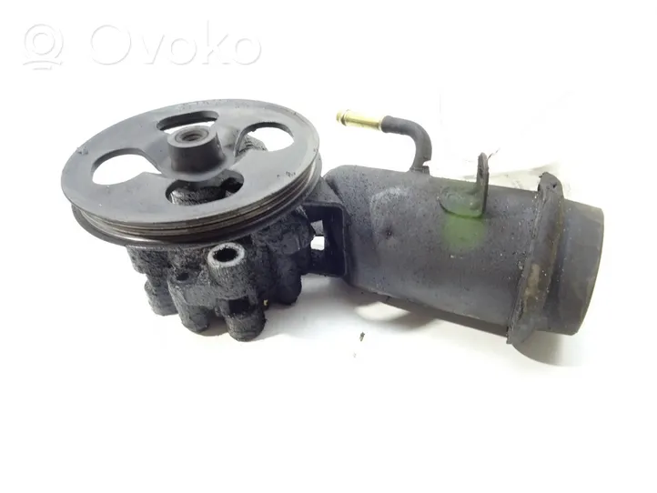 Toyota Yaris Power steering pump 