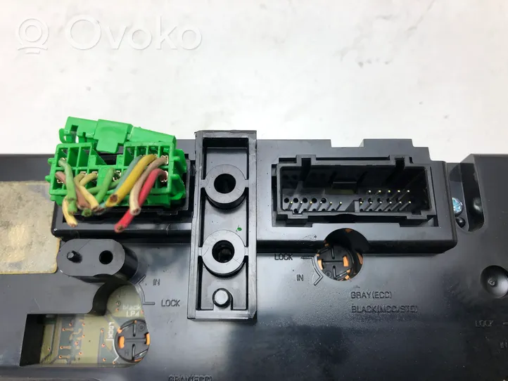 Volvo S60 Interior fan control switch 8691874