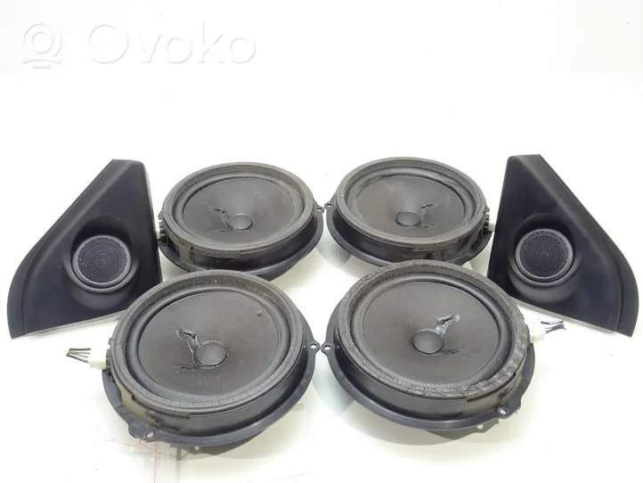 Ford Mondeo MK IV Kit sistema audio 