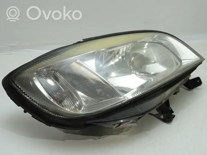 Opel Zafira A Lampa przednia 