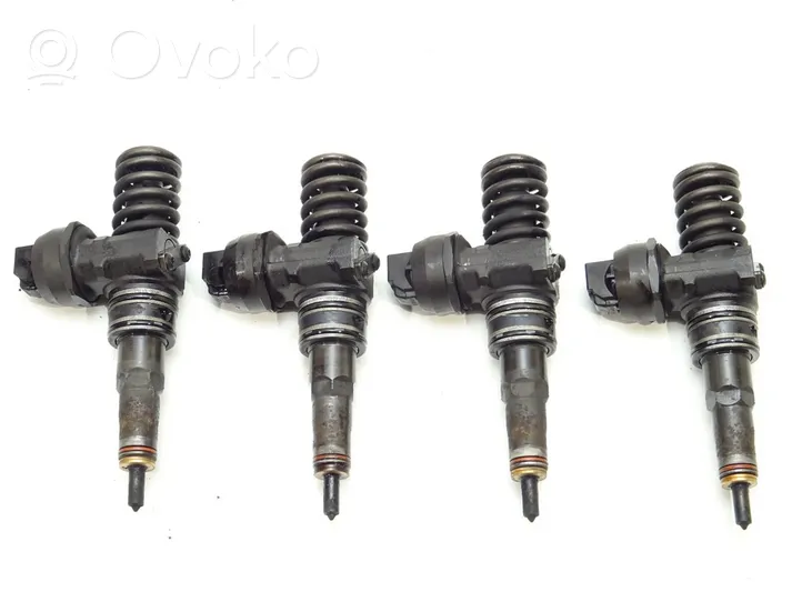 Volkswagen PASSAT B5.5 Set di iniettori 0414720037