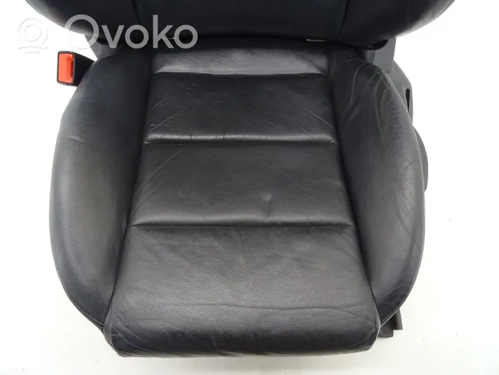 Audi A3 S3 8P Front driver seat 