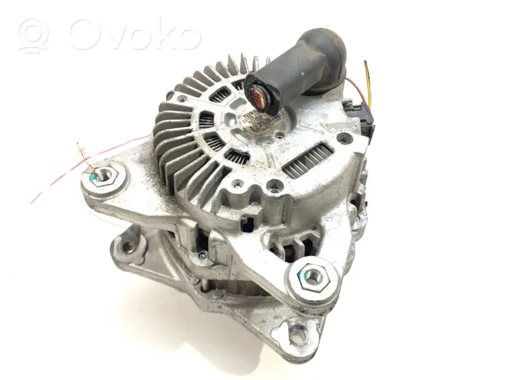 Nissan Sentra B16 Alternador 23100EM01B