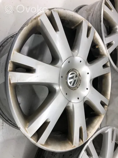 Volkswagen Touareg II R18 alloy rim 