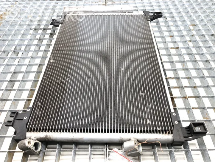 Toyota Yaris Radiateur de refroidissement 