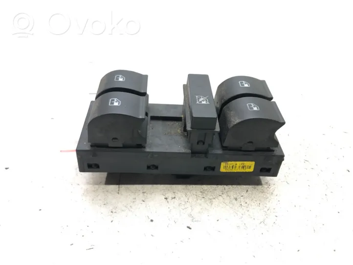 Fiat Bravo Electric window control switch 