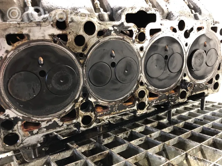 Volkswagen PASSAT B5.5 Engine head AWX