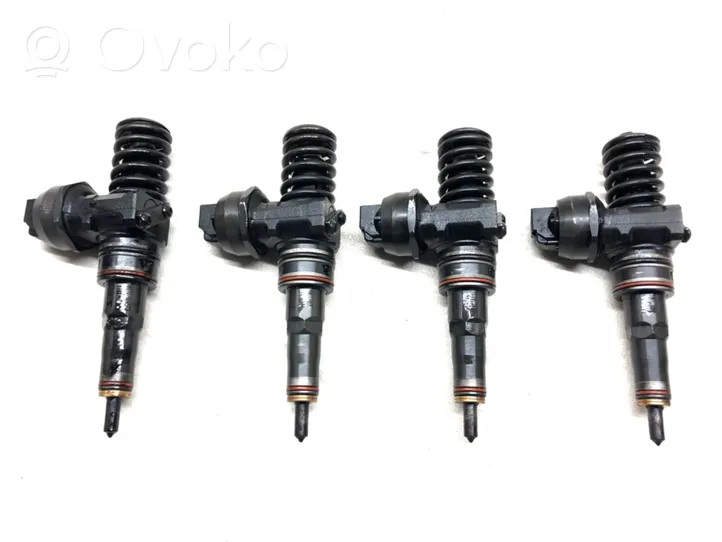 Volkswagen Golf IV Fuel injectors set 0414720037