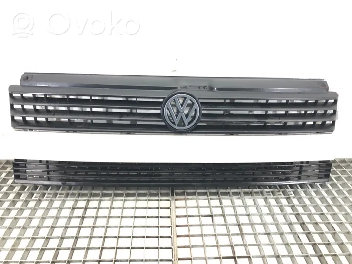 Volkswagen Transporter - Caravelle T4 Atrapa chłodnicy / Grill 701853653E