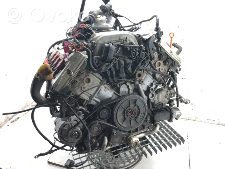Audi A6 S6 C6 4F Moottori BAT