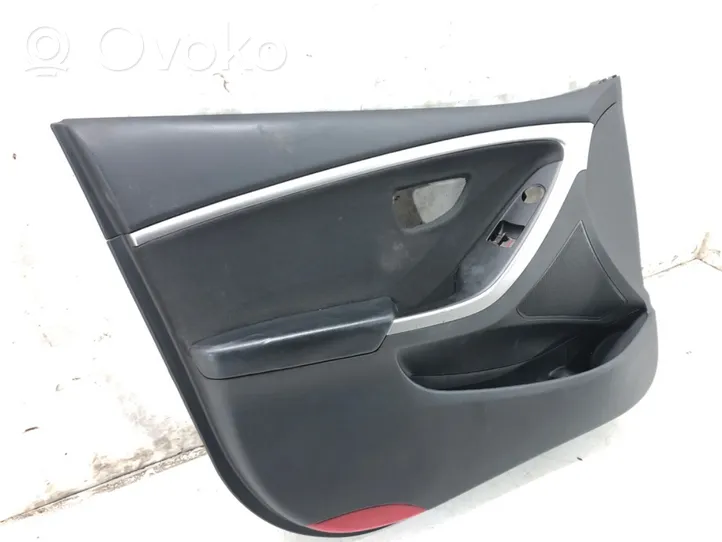 Hyundai i30 Rivestimento del pannello della portiera anteriore 