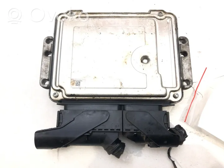 KIA Ceed Komputer / Sterownik ECU silnika 39111-2A952