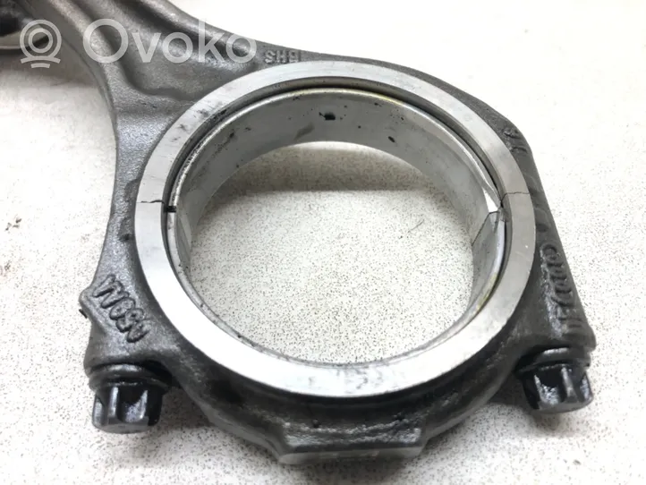 Audi A4 S4 B7 8E 8H Piston with connecting rod BKN