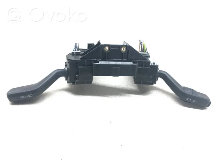 Ford Connect Pyyhkimen/suuntavilkun vipukytkin 9T1T-13N064-EB