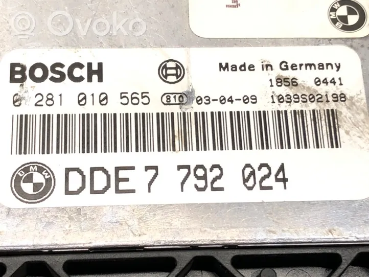 BMW 3 E46 Unité de commande, module ECU de moteur 0281010565