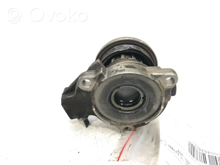 Opel Astra J Cilindro secondario della frizione 55579530