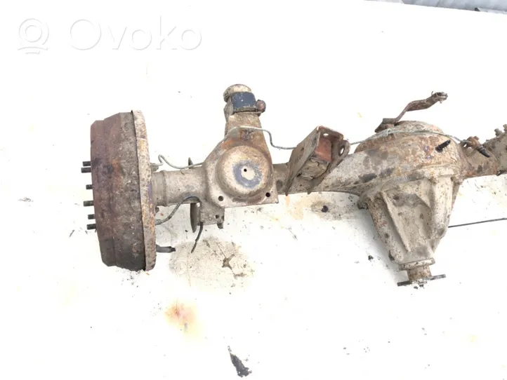 Nissan Pathfinder R50 Rear axle beam 