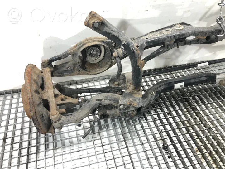 Volkswagen Golf VII Rear beam 