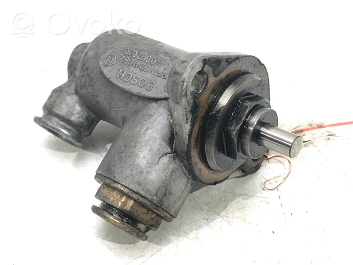 Mercedes-Benz E W210 Pompe à carburant 0440007020