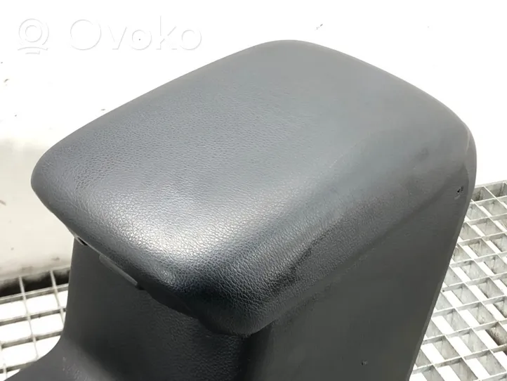 Nissan X-Trail T31 Armrest 